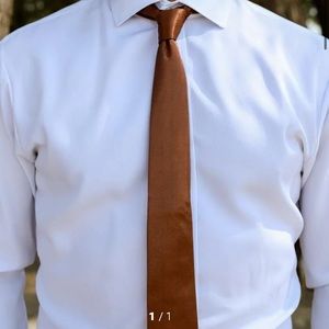Baltic born satin tie